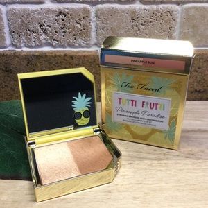 New Too Faced Pineapple Paradise Bronzer Highlighting Duo